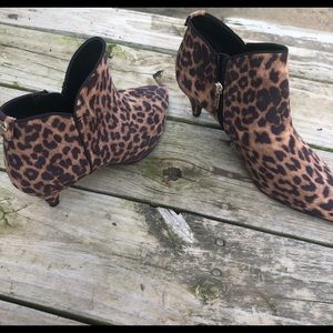 Pointed toe leopard heeled booties